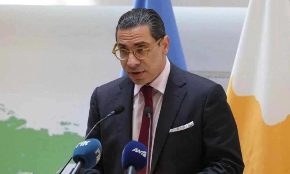 Κύπριος ΥΠΕΞ: Επικίνδυνη η πολιτική ίσων αποστάσεων απέναντι στις δυνάμεις κατοχής